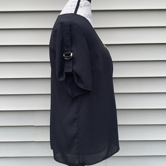 MICHAEL MICHAEL KORS Black Short Sleeve Zip-Up Top - Picture 8 of 12